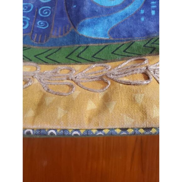 Laurel Burch Medium Csnvas Double Strap Embroidered Cats Graphic Tote Bag - Picture 7 of 13